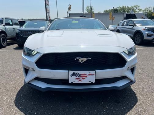 2021 Ford Mustang ECOBOOST PREMIUM