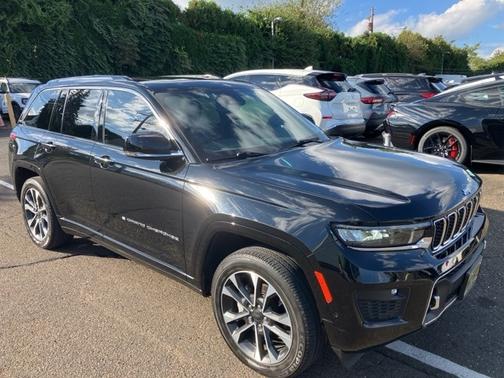2022 Jeep Grand Cherokee OVERLAND