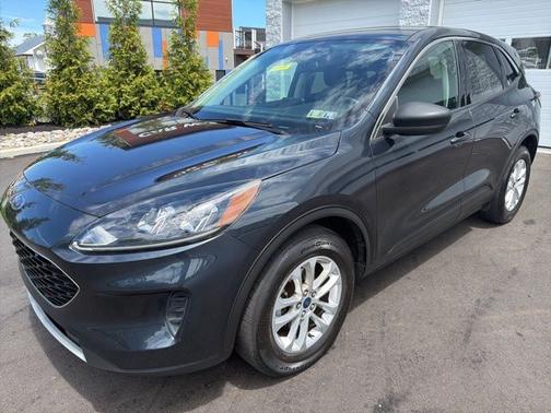 STONE BLUE METALLIC 2022 Ford Escape SE