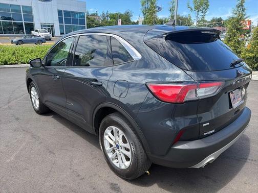 STONE BLUE METALLIC 2022 Ford Escape SE