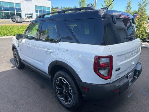 OXFORD WHITE 2025 Ford Bronco Sport OUTER BANKS