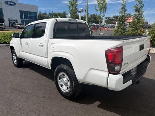 White 2022 Toyota Tacoma SR