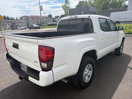 White 2022 Toyota Tacoma SR