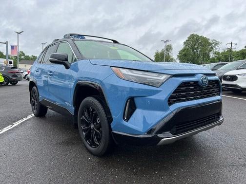 2024 Toyota RAV4 XSE