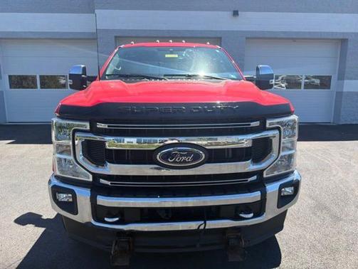 RACE RED 2022 Ford F-350 XLT