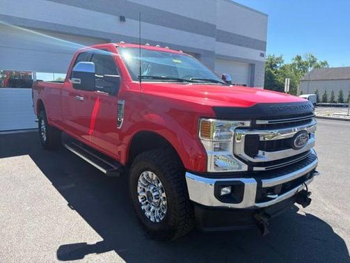 RACE RED 2022 Ford F-350 XLT