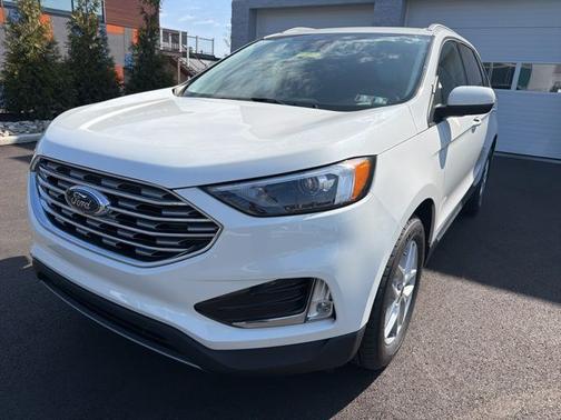 STAR WHITE 2022 Ford Edge SEL