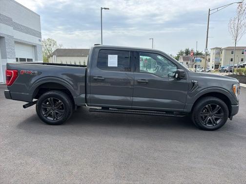 LEAD FOOT 2021 Ford F-150 XLT