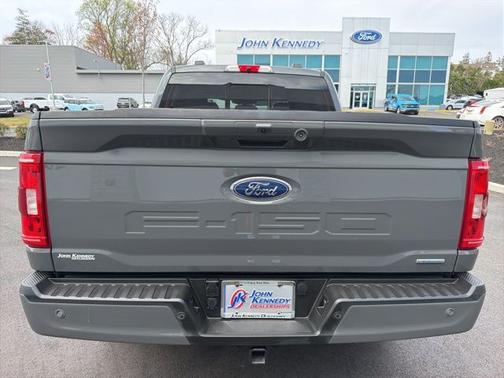 LEAD FOOT 2021 Ford F-150 XLT