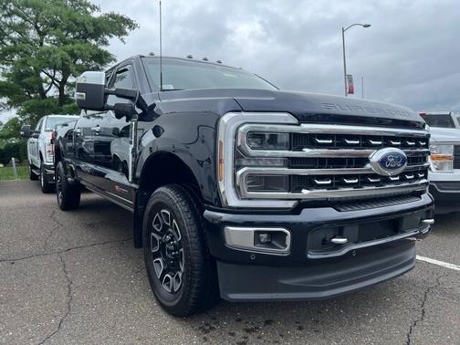 2024 Ford F-350 PLATINUM