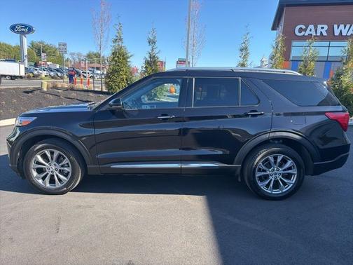 AGATE BLACK METALLIC 2023 Ford Explorer LIMITED