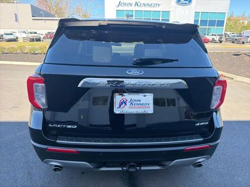 AGATE BLACK METALLIC 2023 Ford Explorer LIMITED