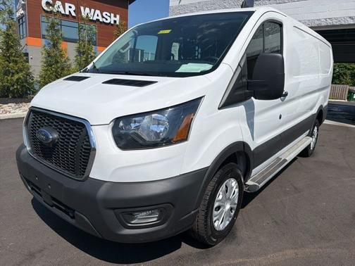 OXFORD WHITE 2025 Ford Transit-250 BASE