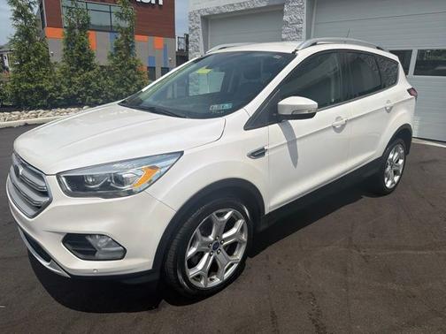 WHITE PLATINUM MET TRI-COAT 2019 Ford Escape TITANIUM
