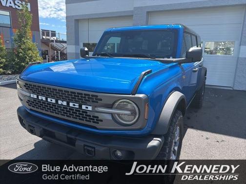 VELOCITY BLUE METALLIC 2025 Ford Bronco BADLANDS