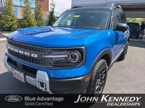 VELOCITY BLUE METALLIC 2025 Ford Bronco Sport BADLANDS