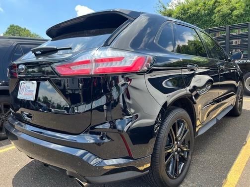 2020 Ford Edge ST LINE