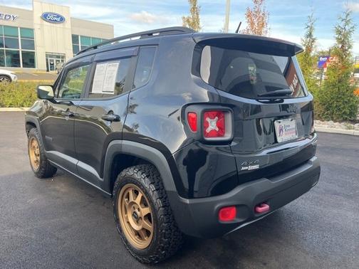 2017 Jeep Renegade TRAILHAWK