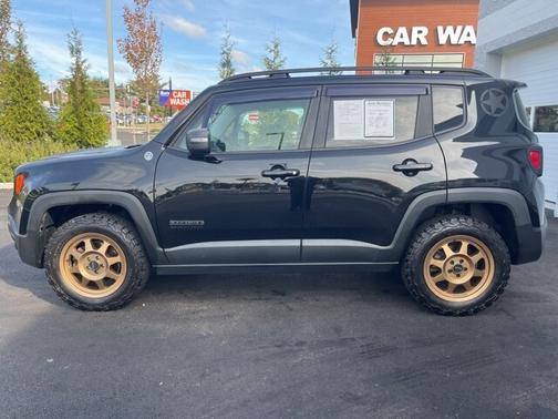 2017 Jeep Renegade TRAILHAWK