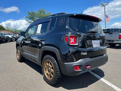 2017 Jeep Renegade TRAILHAWK