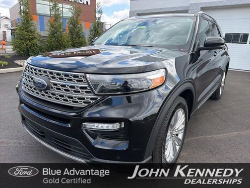 AGATE BLACK METALLIC 2022 Ford Explorer LIMITED