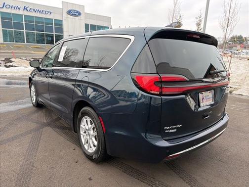 Fathom Blue Pearlcoat 2023 Chrysler Pacifica TOURING L