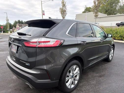 MAGNETIC METALLIC 2020 Ford Edge TITANIUM