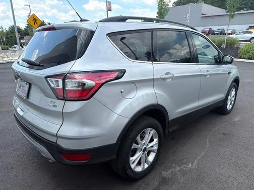 INGOT SILVER METALLIC 2017 Ford Escape SE