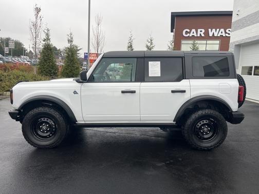 2022 Ford Bronco BLACK DIAMOND