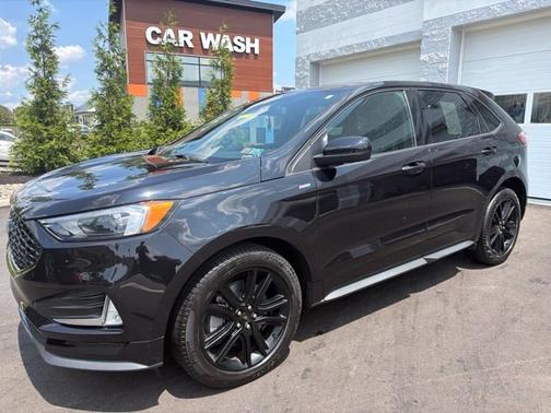 AGATE BLACK METALLIC 2024 Ford Edge ST LINE