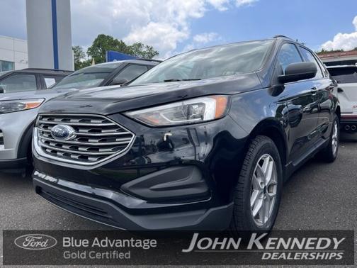 2022 Ford Edge SE