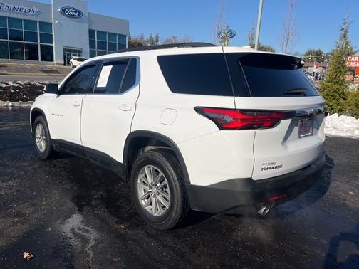 2022 Chevrolet Traverse LT CLOTH