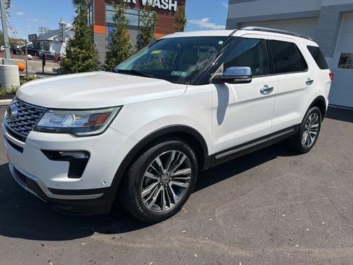 WHITE PLATINUM MET TRI-COAT 2019 Ford Explorer PLATINUM