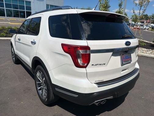 WHITE PLATINUM MET TRI-COAT 2019 Ford Explorer PLATINUM