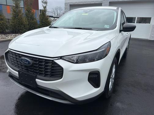 STAR WHITE METALLIC TRI-COA 2023 Ford Escape ACTIVE