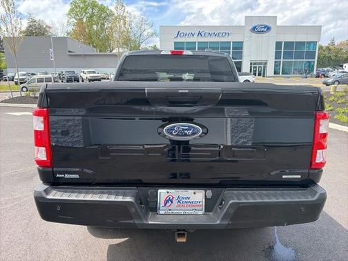 AGATE BLACK METALLIC 2023 Ford F-150 XL