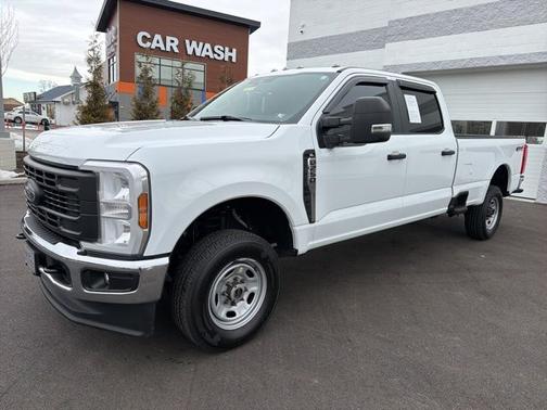 OXFORD WHITE 2024 Ford F-250 XL
