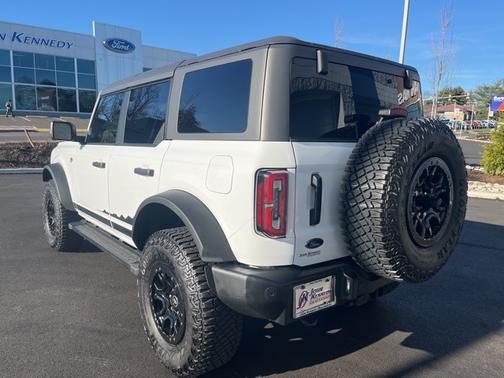 2023 Ford Bronco WILDTRAK