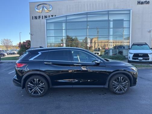 2022 INFINITI QX50 LUXE