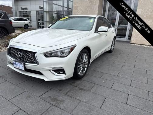 Majestic White 2023 INFINITI Q50 LUXE