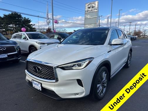 2022 INFINITI QX50 LUXE