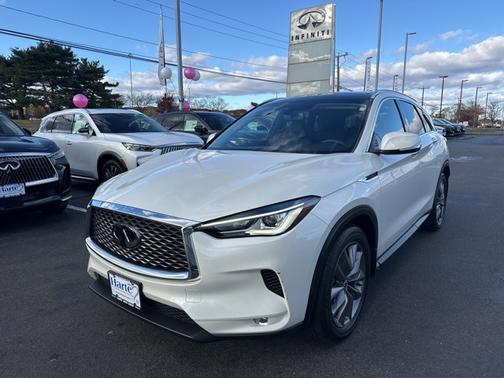 2022 INFINITI QX50 LUXE