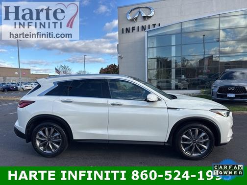 2022 INFINITI QX50 LUXE