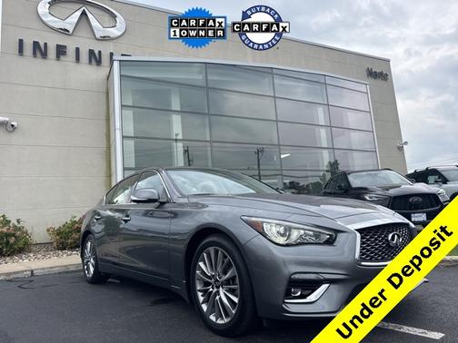 2022 INFINITI Q50 LUXE