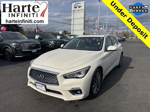 2022 INFINITI Q50 LUXE