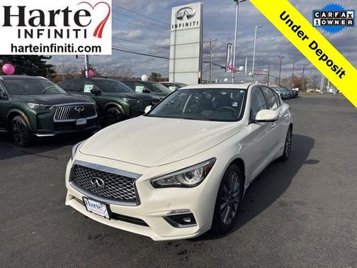 2022 INFINITI Q50 LUXE