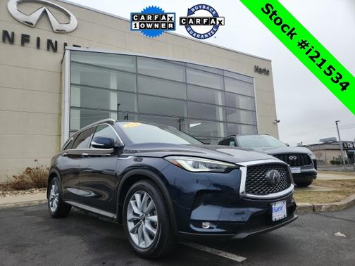 2022 INFINITI QX50 LUXE