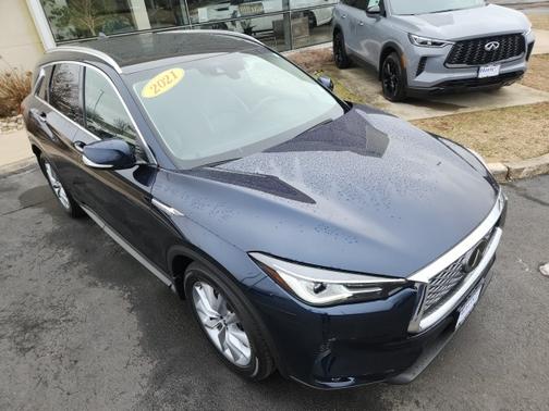 2022 INFINITI QX50 LUXE