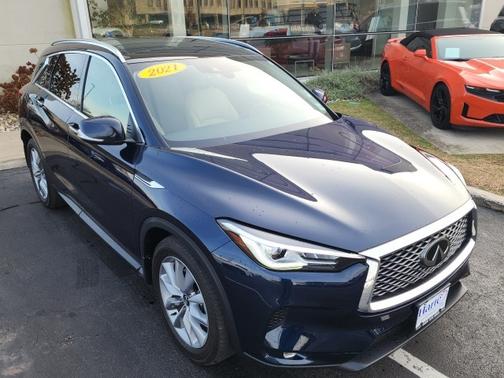 2021 INFINITI QX50 LUXE