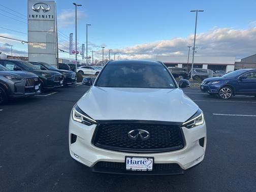 2022 INFINITI QX50 LUXE